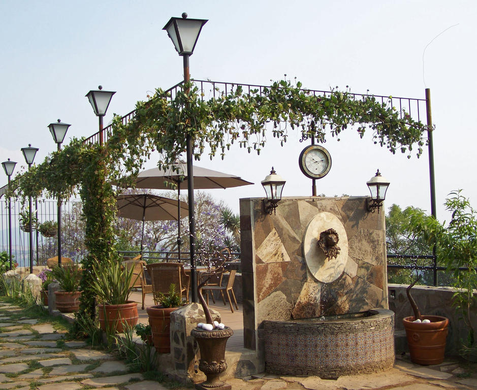 Hotel Villa Cassis Tapalpa Bagian luar foto